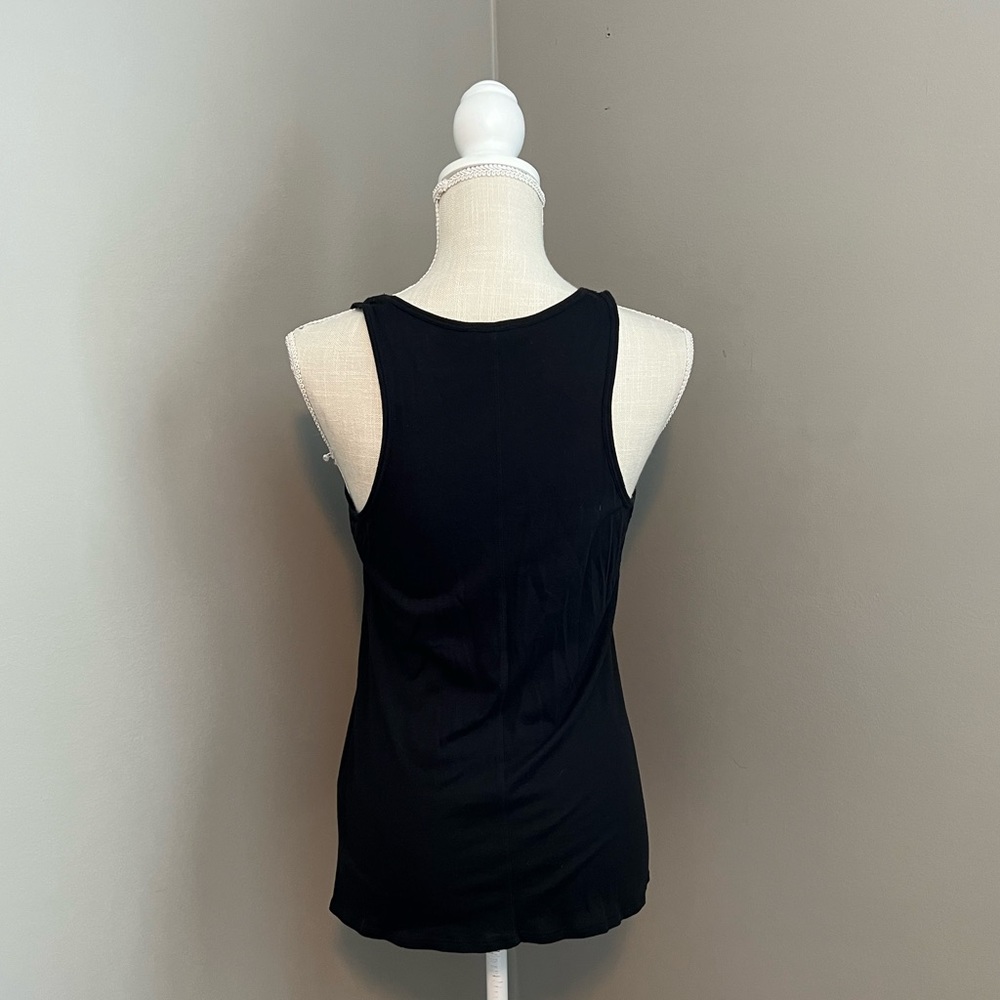 Express Tank Top - Picture 3 of 4